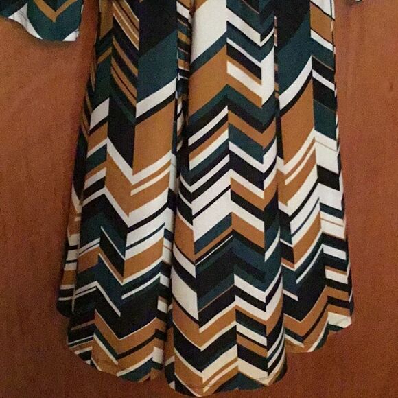 Ladies 3/4 sleeve a line pull on dress in small - Picture 5 of 8